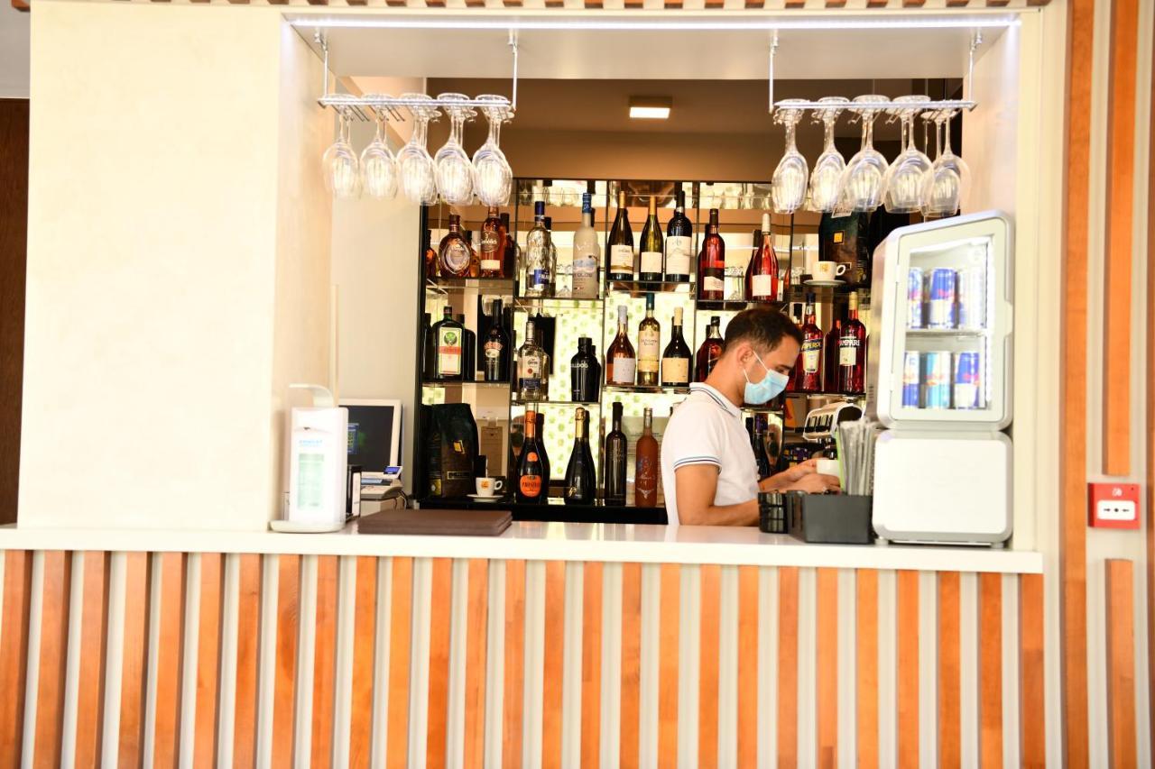 Quartz Boutique Hotel Mamaia Eksteriør bilde