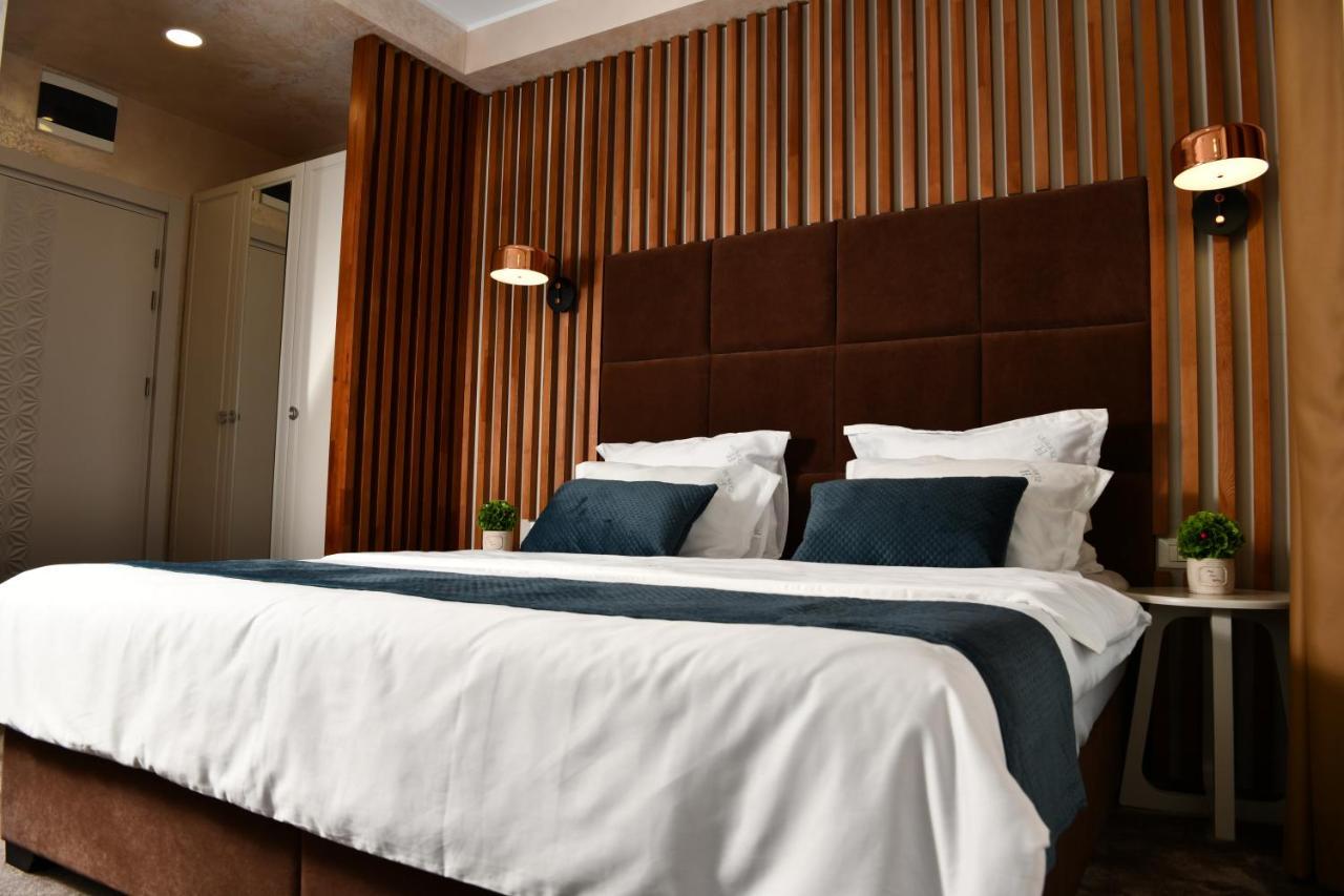 Quartz Boutique Hotel Mamaia Eksteriør bilde